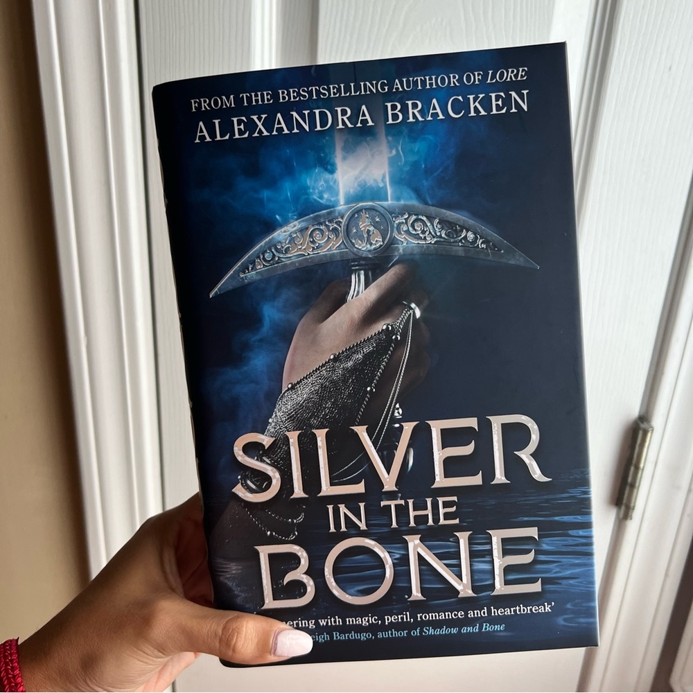 Fairyloot Silver in the Bone Exclusive Edition
